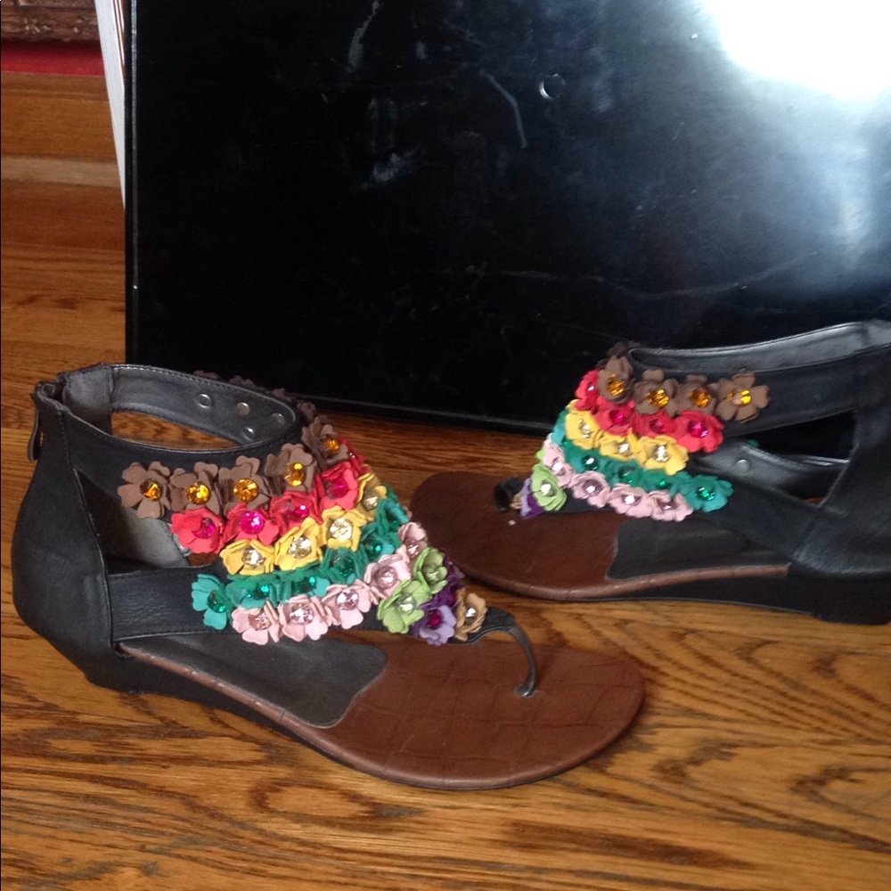 Colorful Flower and diamond sandal